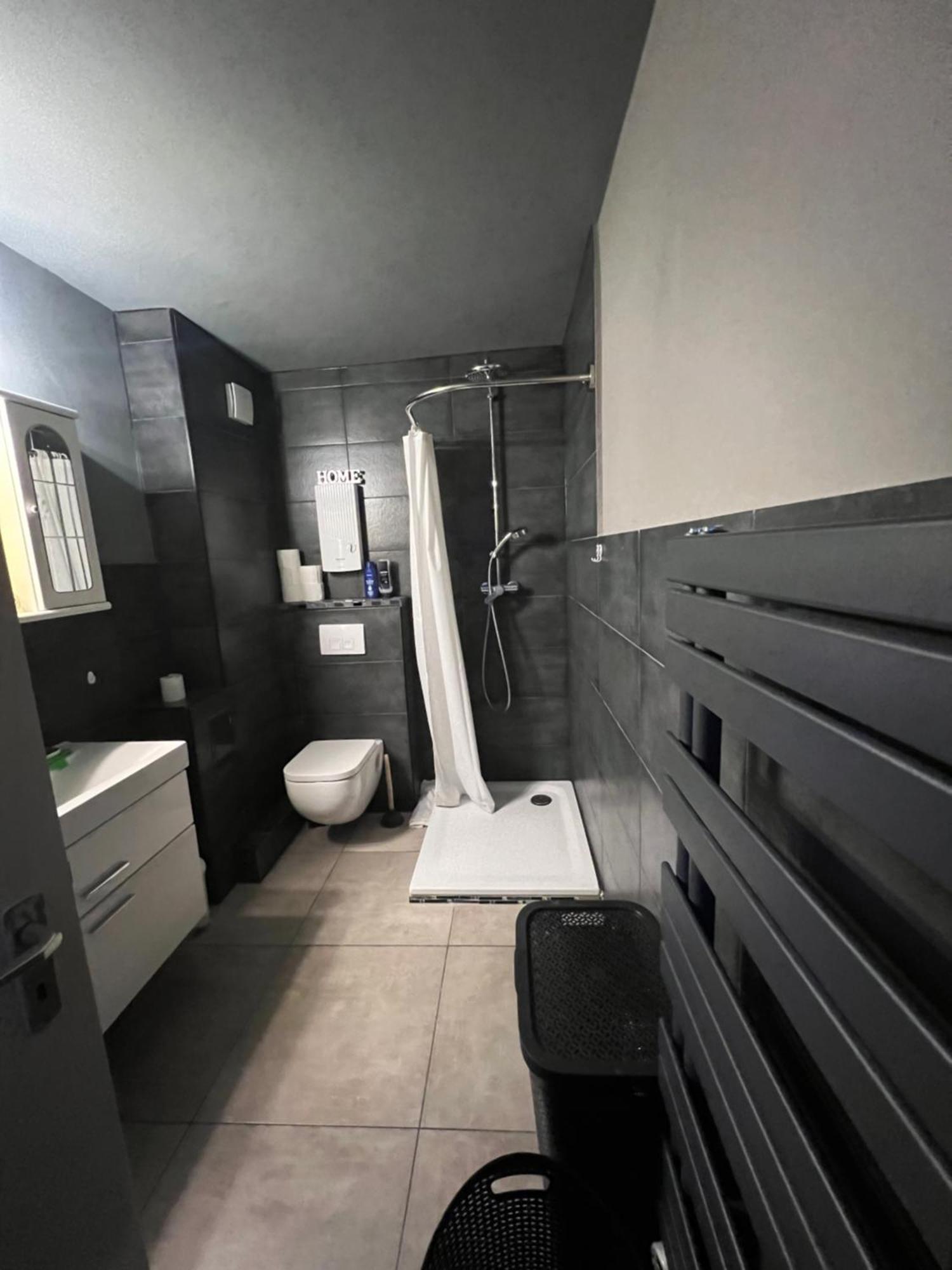 Apache Troisdorf Appartement Buitenkant foto